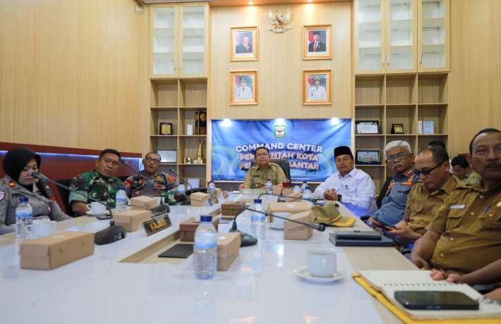 Wali Kota Wesly Ikuti Rakor Antisipasi Momentum Natal 2025 dan Tahun Baru 2026