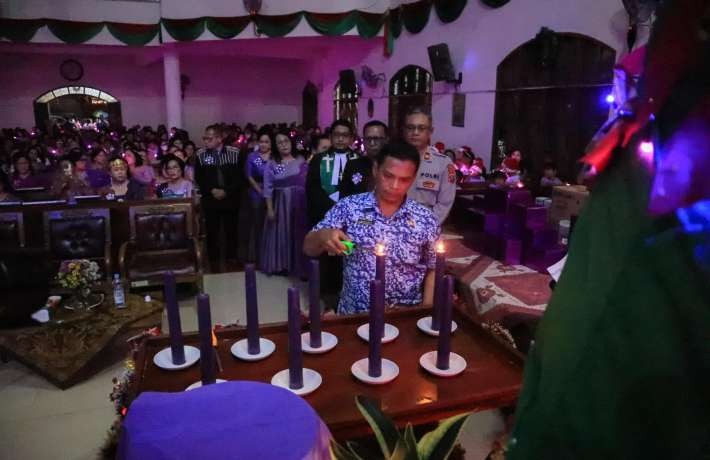 Natal Keluarga Besar RSUD dr Djasamen Saragih Wali Kota Wesly Ingatkan Bangun Budaya Kerja yang Rama