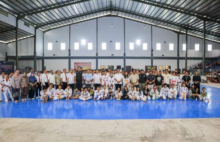 Wali Kota Wesly Bangga Peserta Antusias Ikuti Kejuaraan Taekwondo Antar Pelajar Kota Pematangsiantar