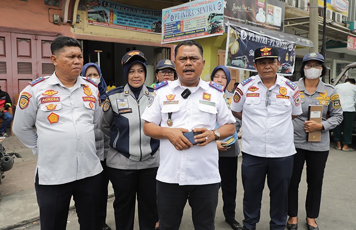 Pengusaha Bus di Seputaran Ramayana Komit Pindah ke Terminal Tanjung Pinggir