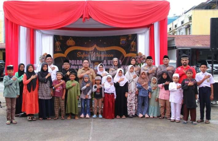 Safari Kebangsaan Kapolda Sumut di Polres Siantar Wesly dan Ny Liswati Serahkan Tali Asih 