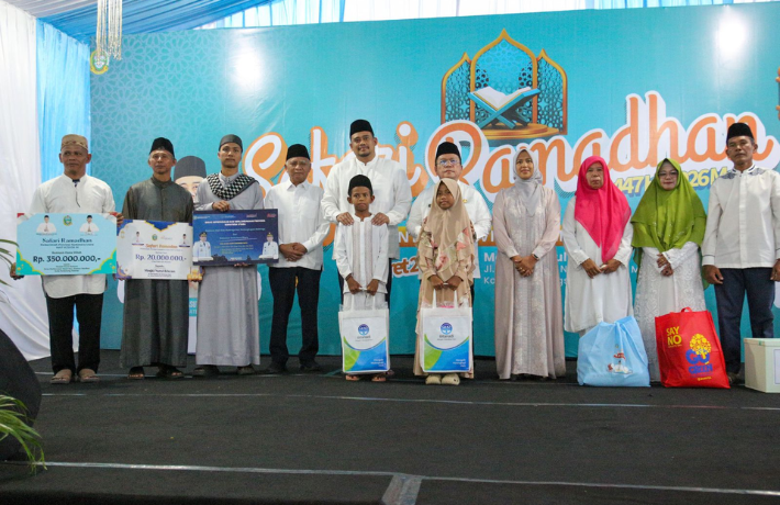 Wali Kota Wesly Dampingi Gubernur Sumut Bobby Nasution Safari Ramadhan di Masjid Nurul Ikhwan