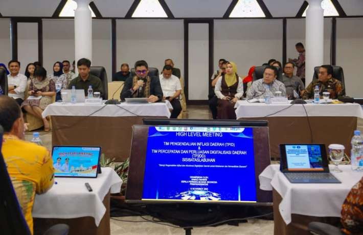 Wesly Paparkan Rencana Strategis Pengendalian Inflasi Kota Pematangsiantar di HLM TPID TP2DD Wilayah