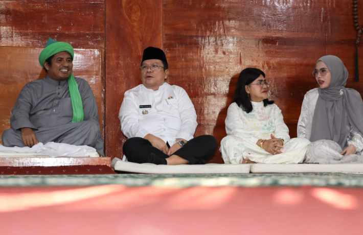 Wali Kota Wesly Hadiri Buka Puasa Bersama TGB Syekh Ahmad Sabban El-Rahmany Rajagukguk 
