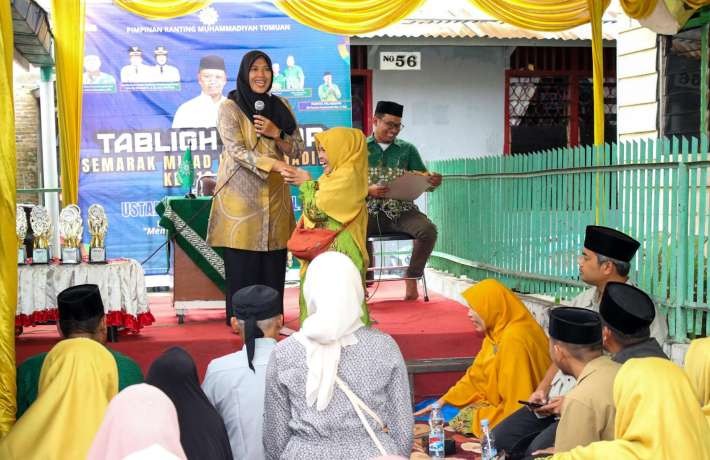 Wesly Diwakili Herlina Hadiri Semarak Lomba dan Tabligh Akbar Milad ke 113 Muhammadiyah di Kelurahan