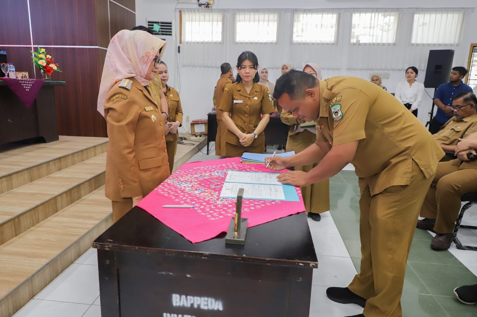 Kepala OPD Tandatangani Perjanjian Kinerja 2024